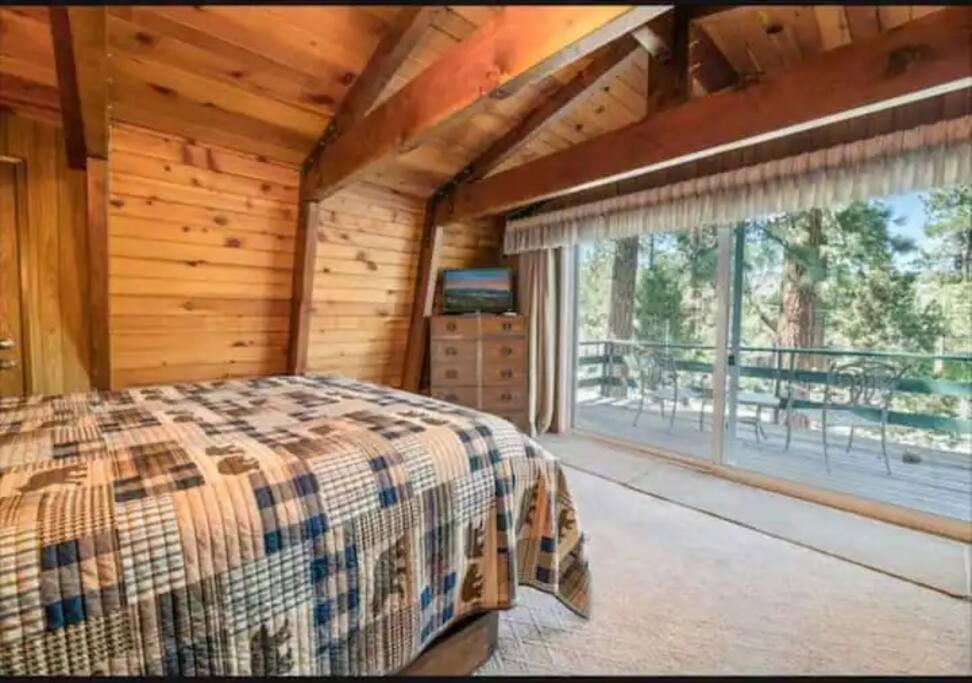 The Bears Lair Perfect For Family W/all Amenities Big Bear City